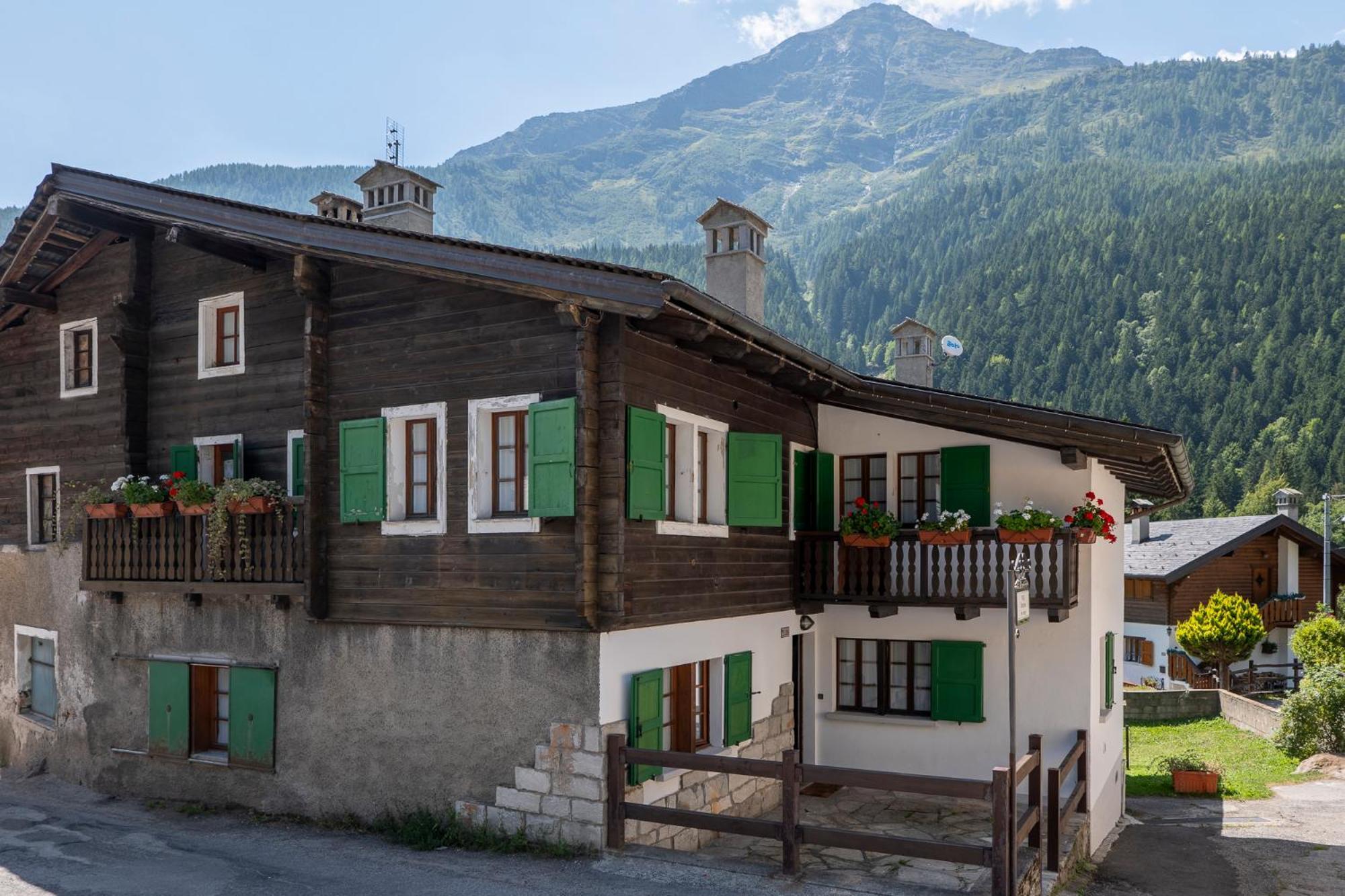 Incanto Walser Apartments Ronco Макуньяга Екстер'єр фото